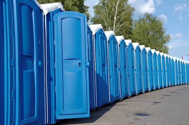 Portable Toilet Options We Offer in Summersville, WV